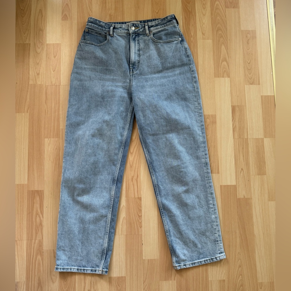 Everlane Curvy Way High Jean